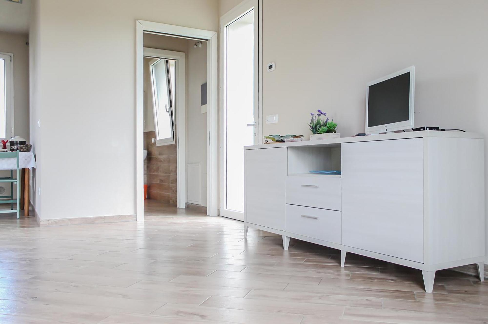 Modern Home With Private Parking Near The Station! Lucca Exterior photo